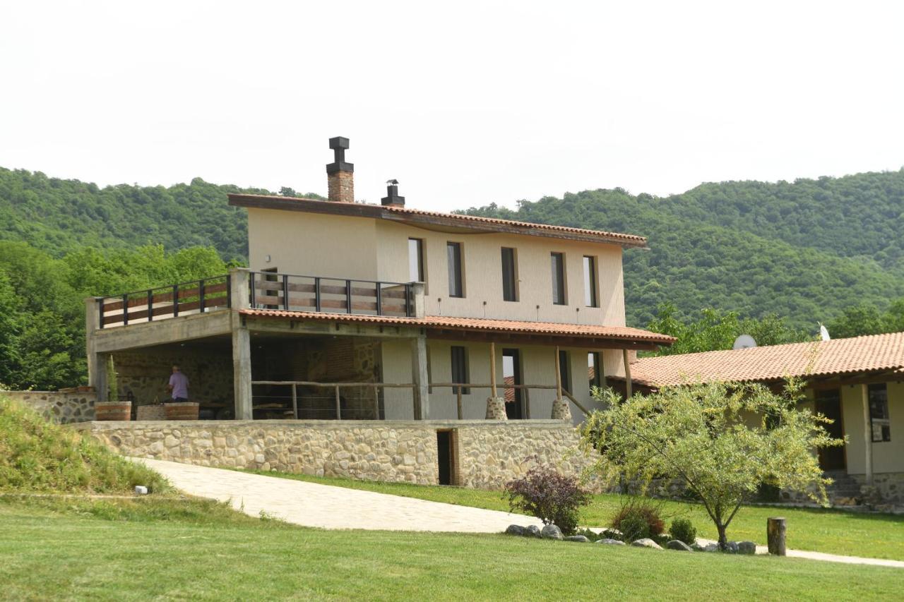 Babaneuris Marani Hotel Buitenkant foto