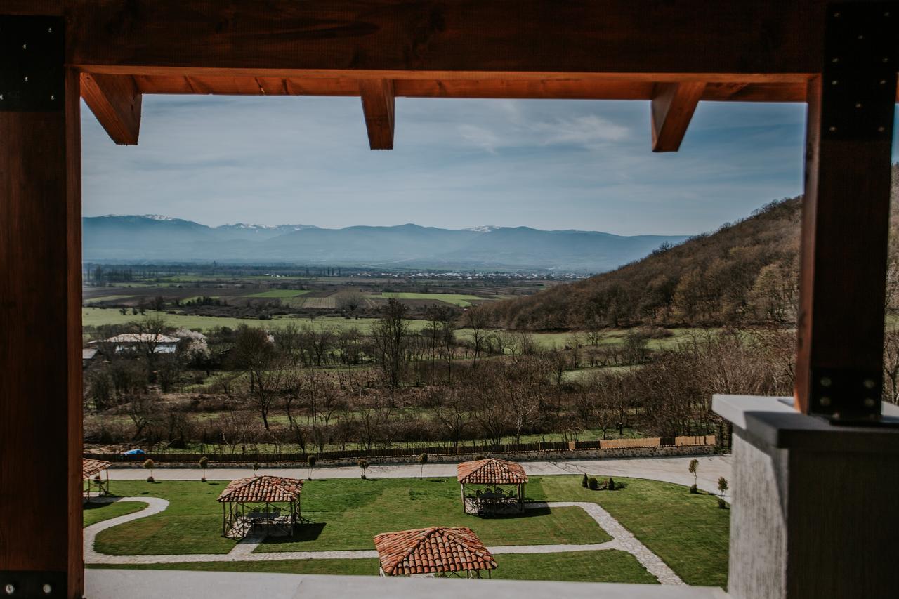 Babaneuris Marani Hotel Buitenkant foto