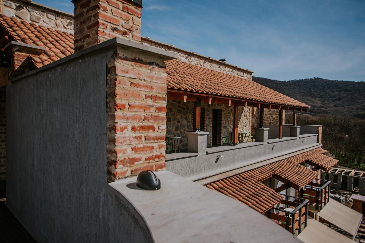 Babaneuris Marani Hotel Buitenkant foto